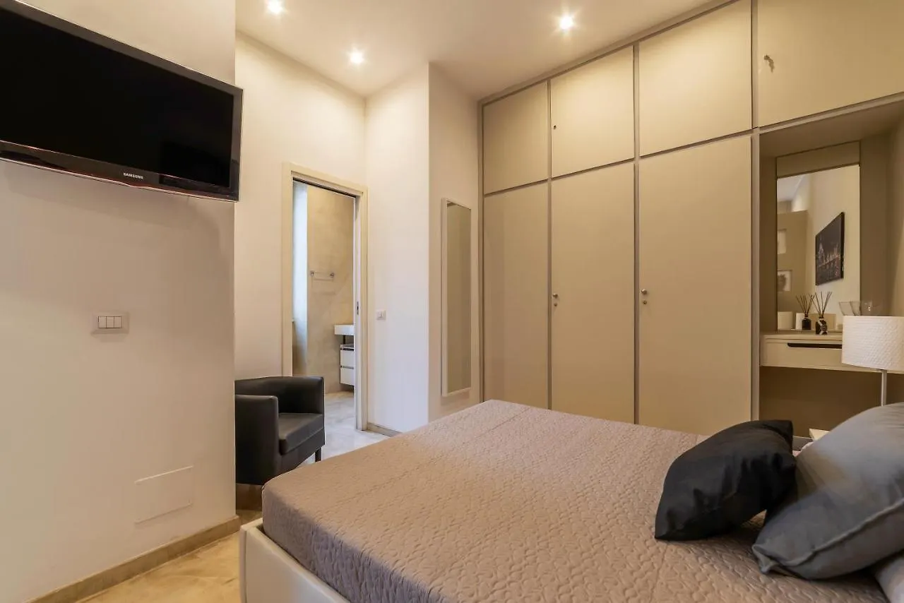 Bright Apartment Near Villa Borghese Roma 0*,  Itália
